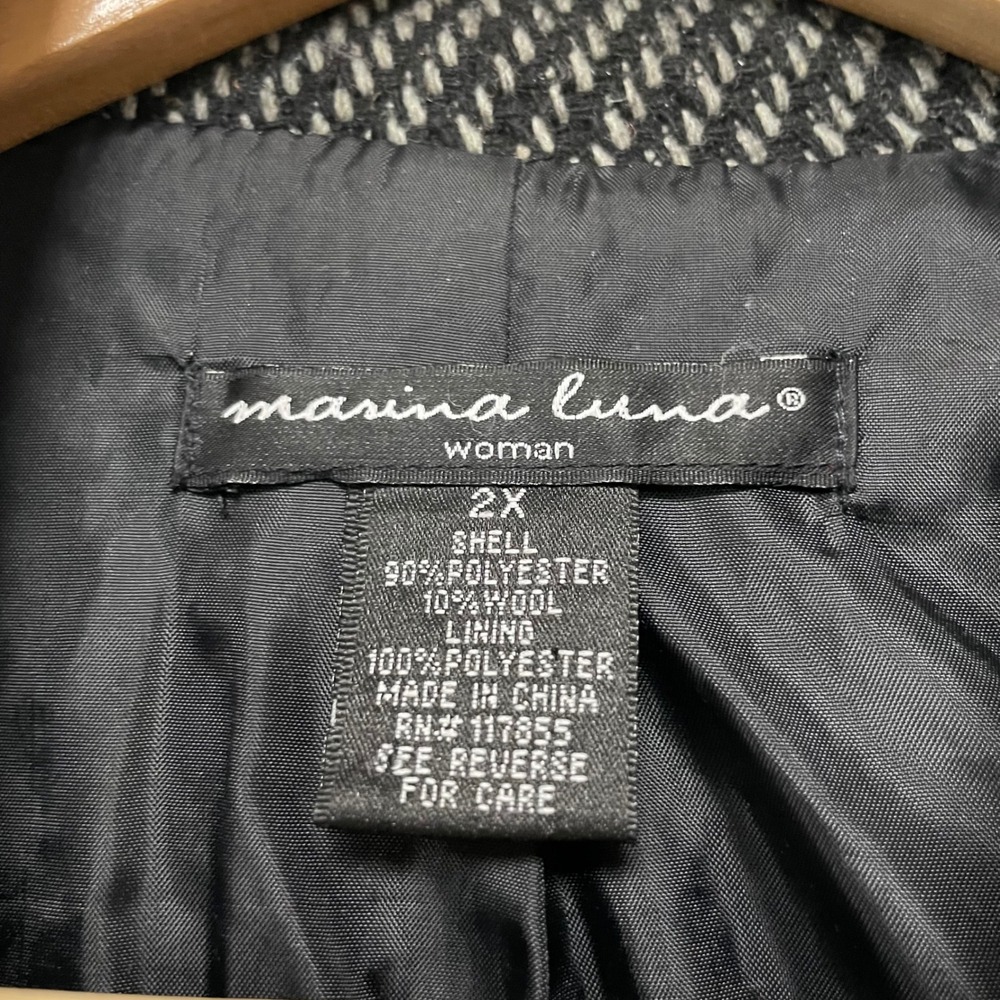 Marina Luna Woman Black White Ruffle Front Wool Blend Jacket Plus Size 2X - Picture 6 of 8